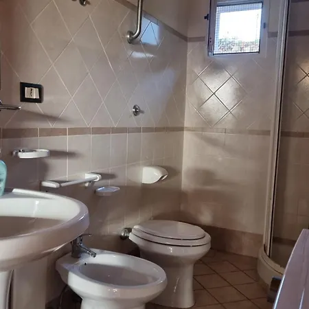 Dei Santi, Taverna *